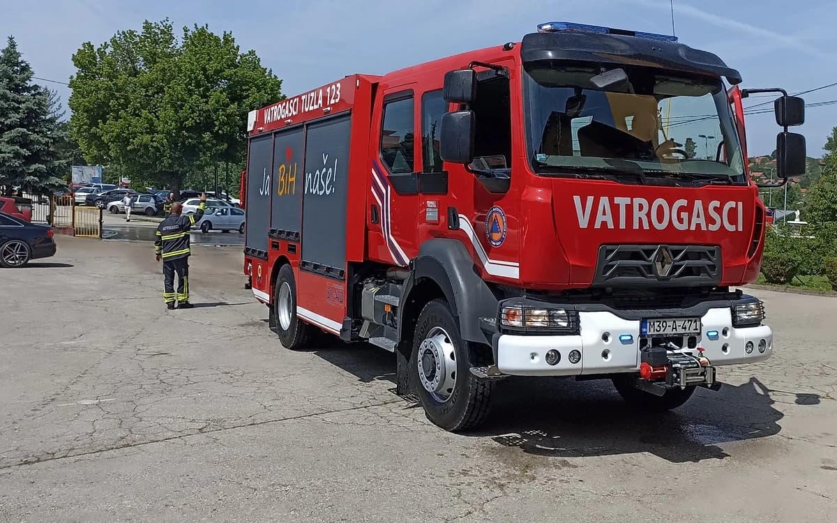 Novi vatrogasni kamion