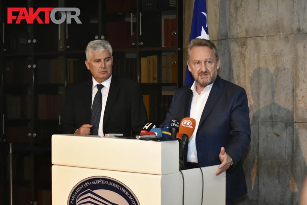 Izetbegović: Vrijeme je da Tegeltija ponudi svoj plan baziran na Ustavu i zakonima, SDA neće ići ispod toga