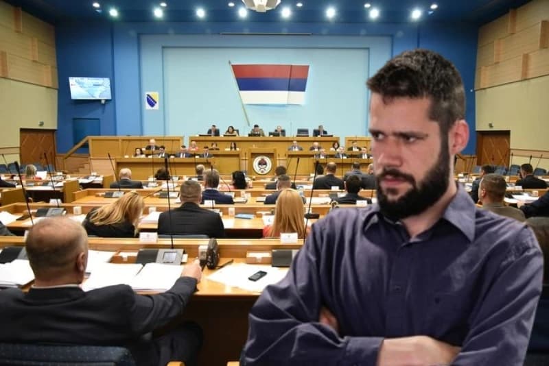 Muhasilović: De facto je suspendovan Dejtonski ustav