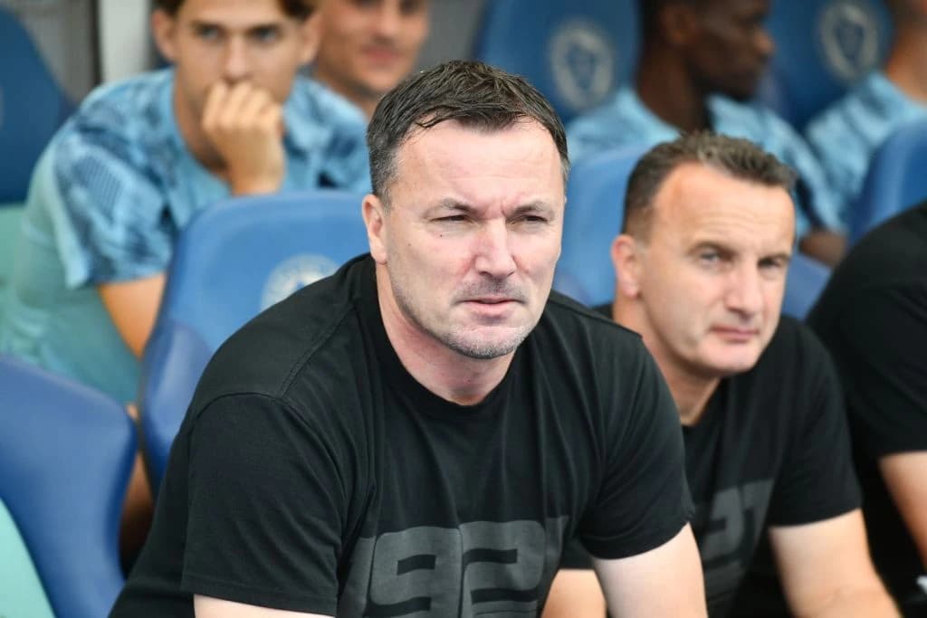 Ćorić traga za pojačanjima