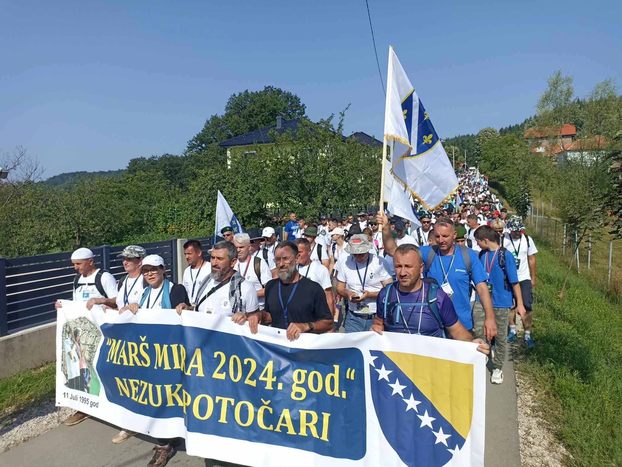 Marš mira krenuo jutros oko devet iz Nezuka