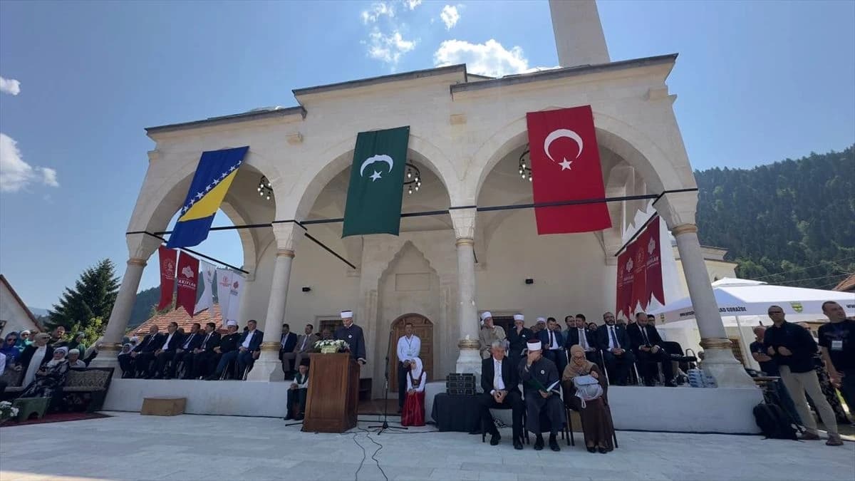Sinan-begova džamija u Čajniču