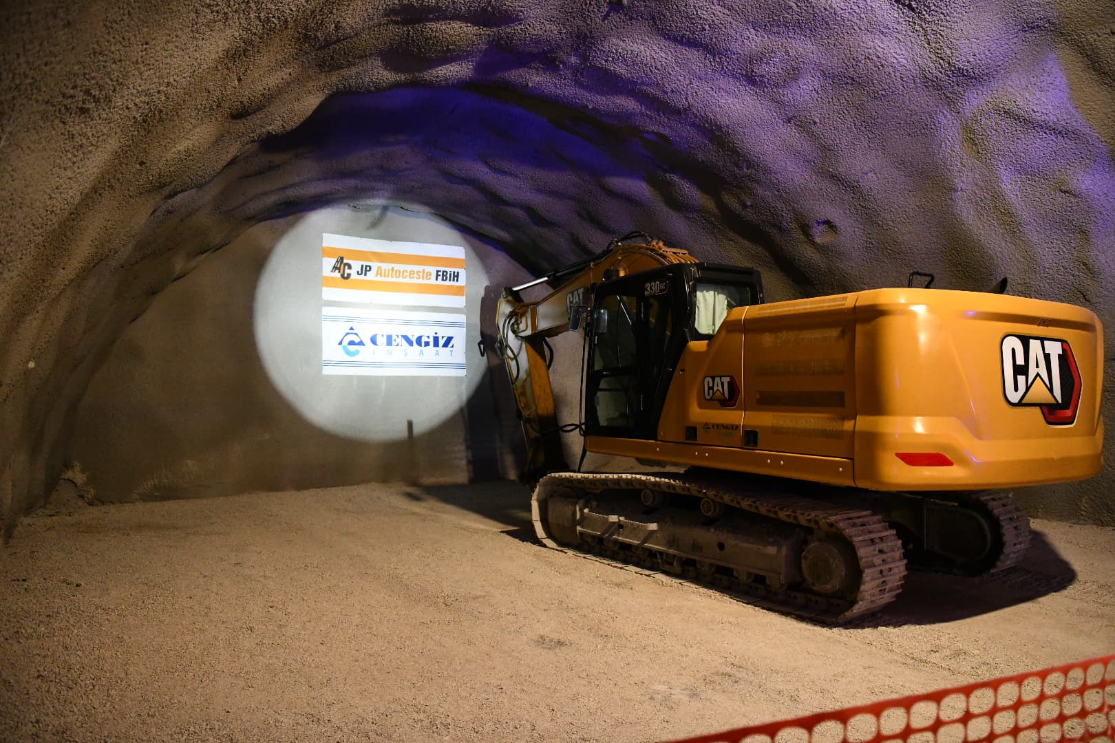 Golubinja tunel, otvorenje, probijanje