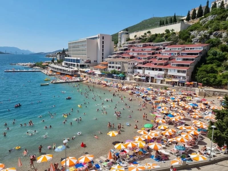 Neum