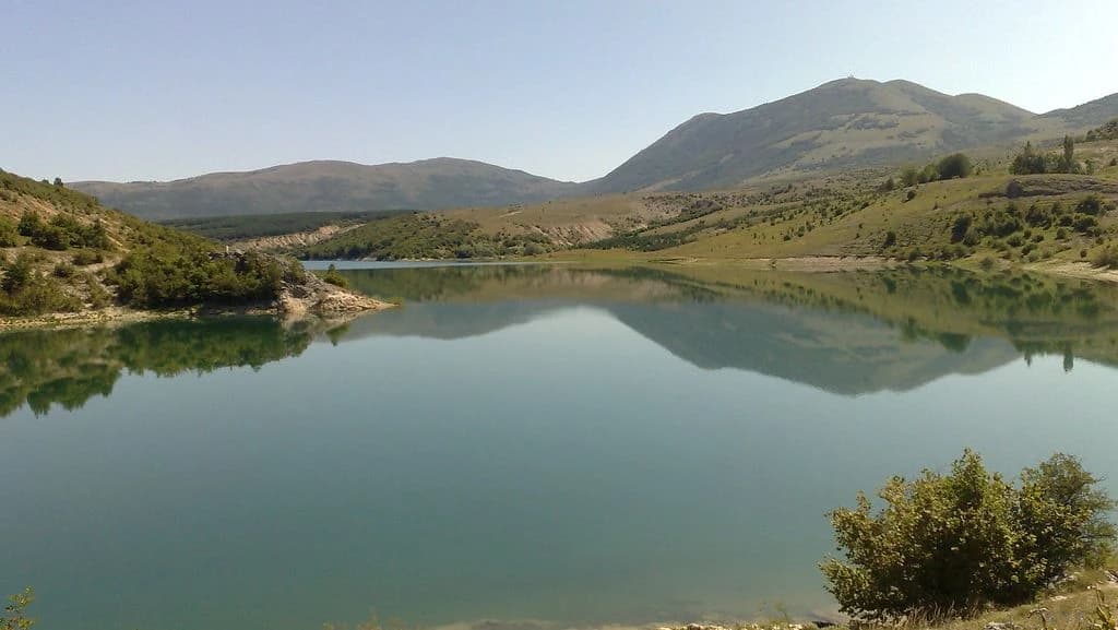 Jezero Mandek