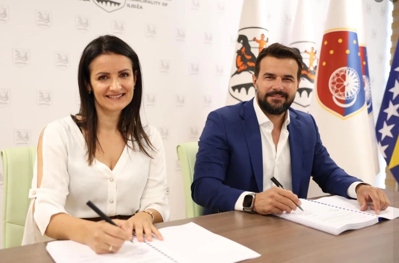 Sa potpisivanja ugovora