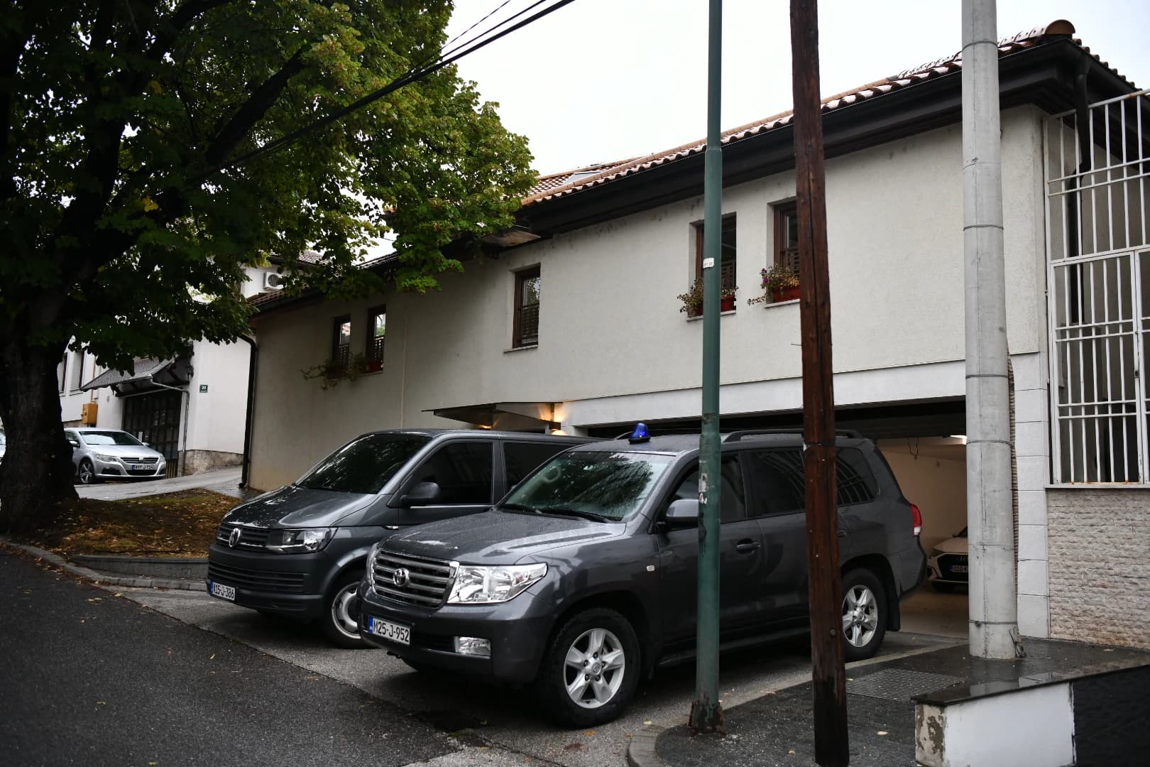 Pretresa se kuća Elmedina Volodera