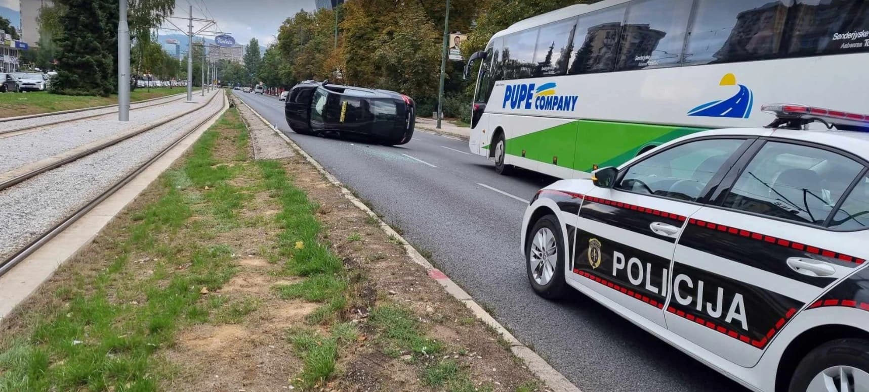 S mjesta događaja