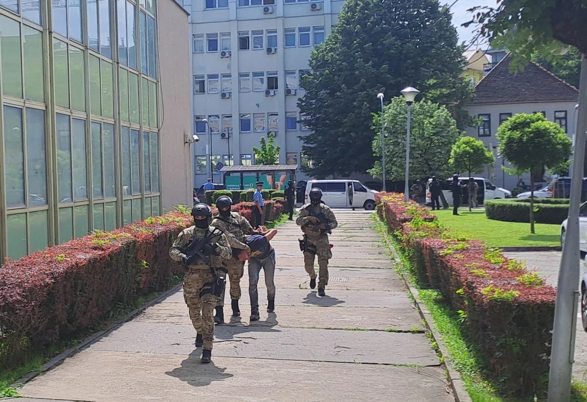 Sa privođenja osumnjičenih u maju