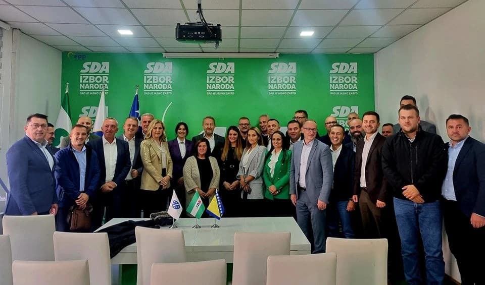 Bakir Izetbegović sa timom SDA u USK