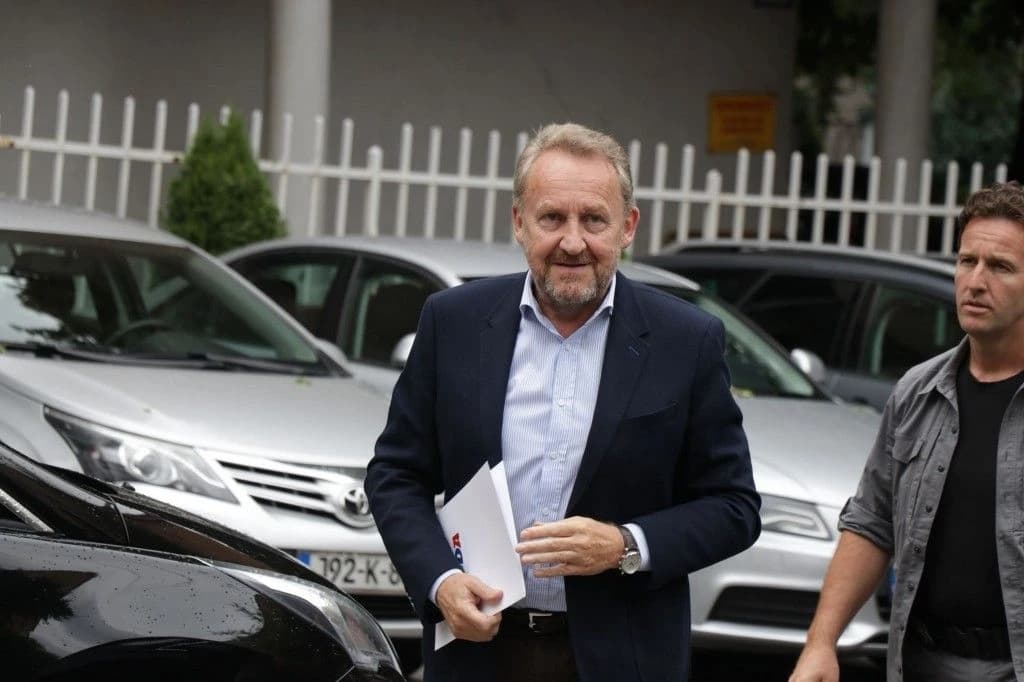Bakir Izetbegović