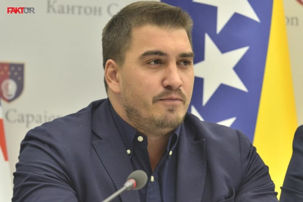 Haris Zahiragić