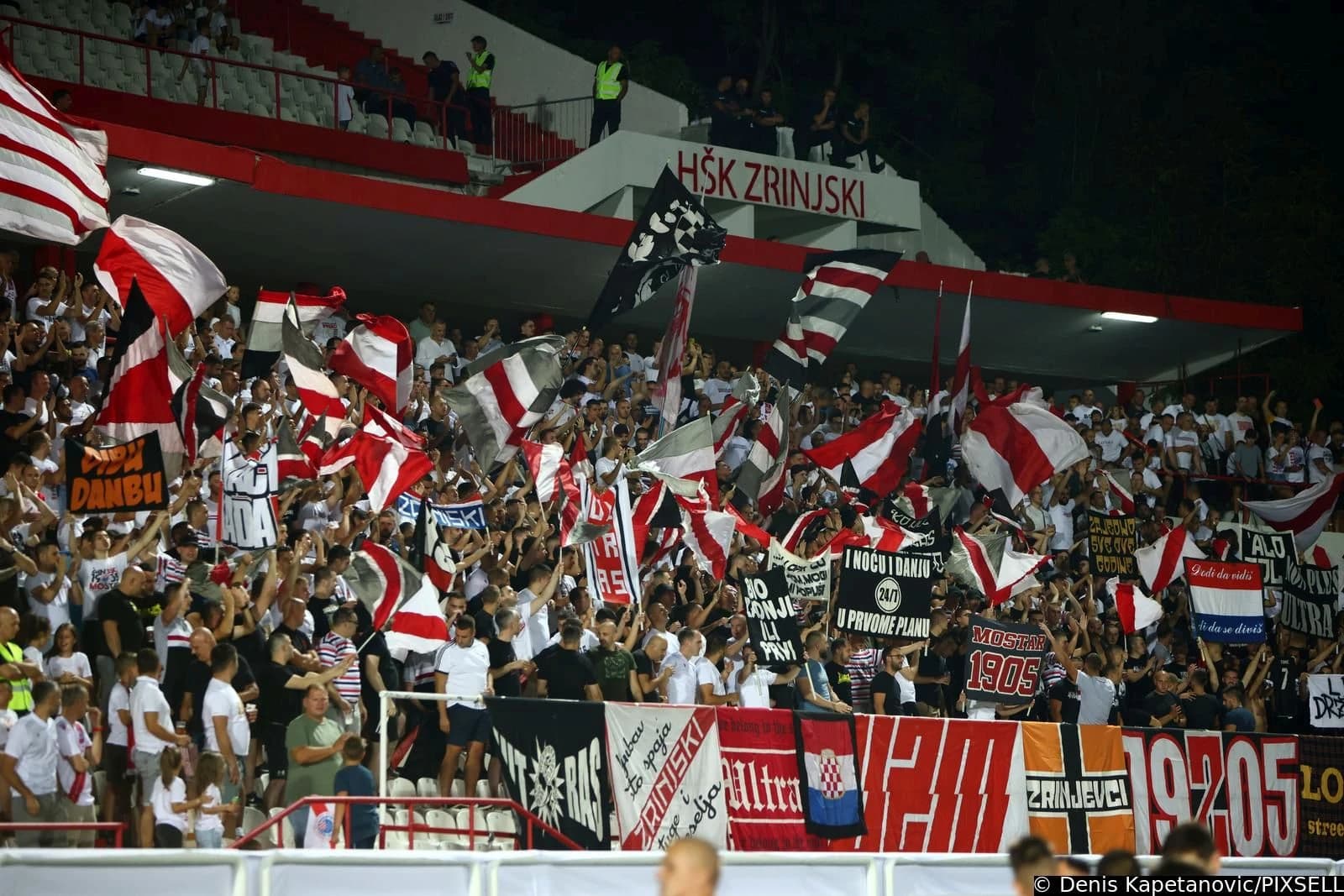 Navijači mostarskog tima vratili se kući ispred stadiona