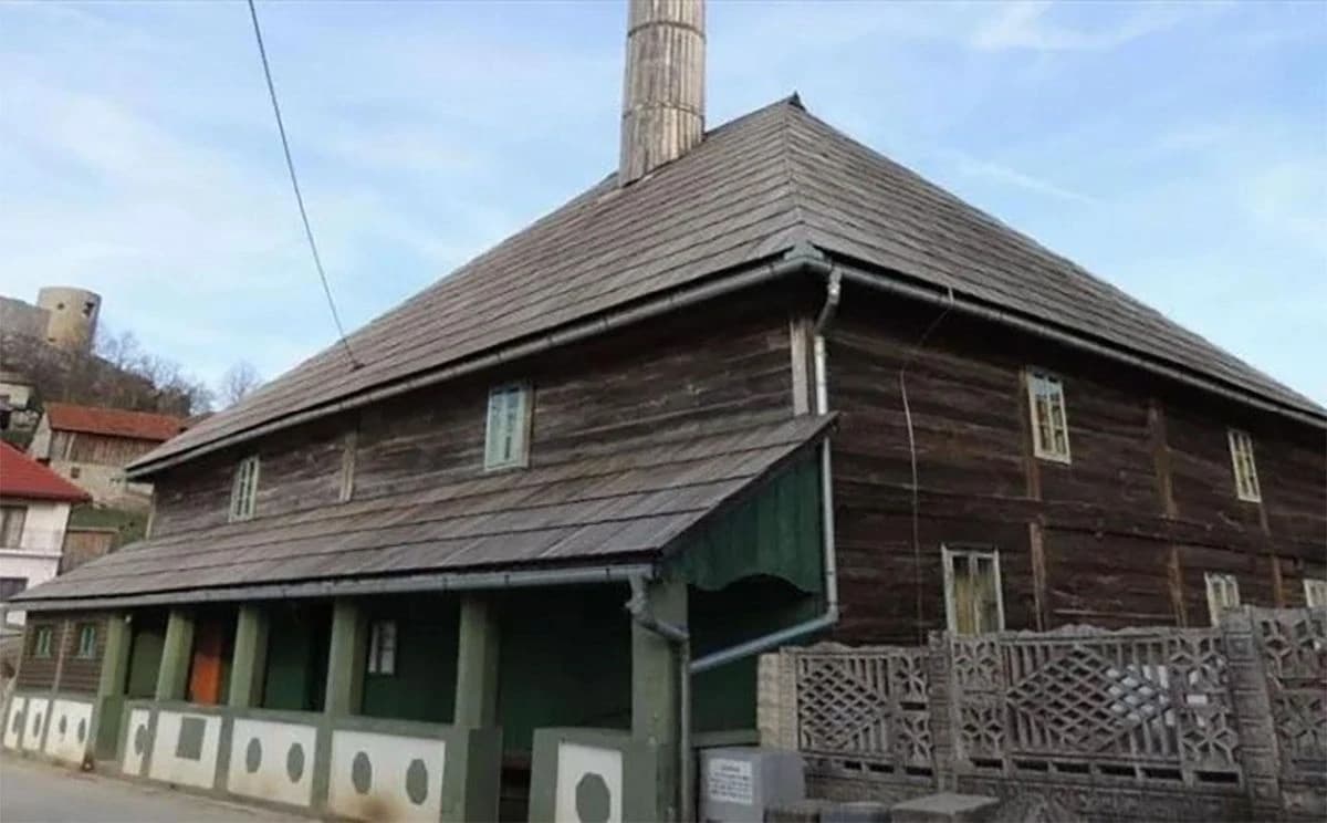Džamija u Bužimu