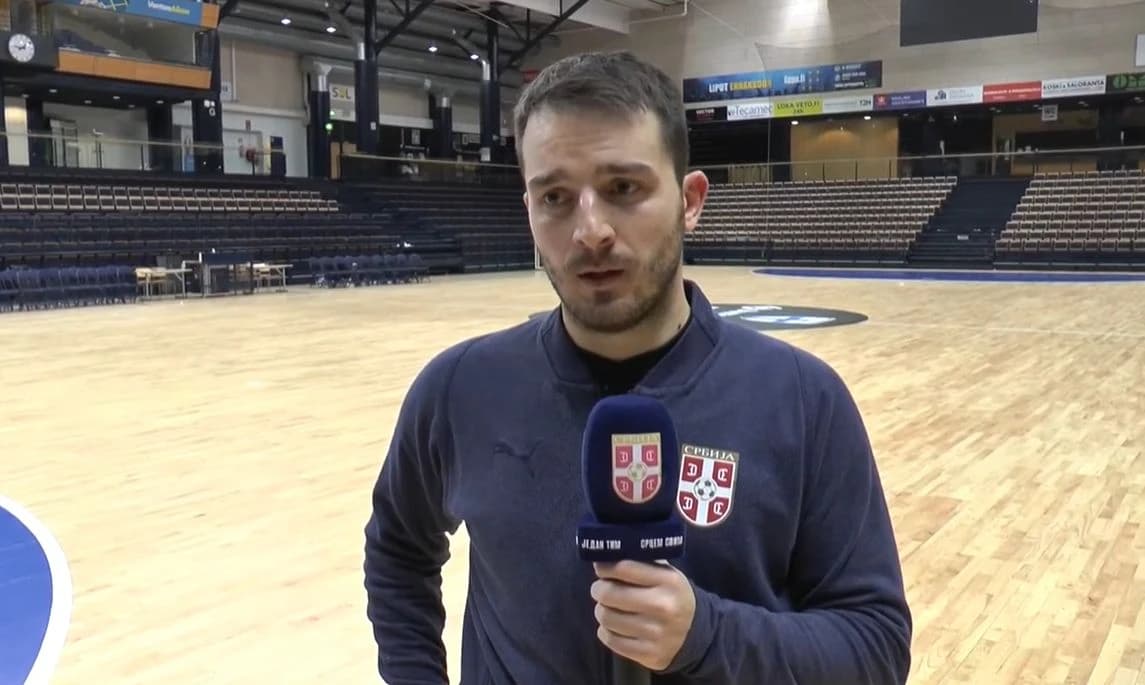 Nemanja Momčilović branio je za Srbiju
