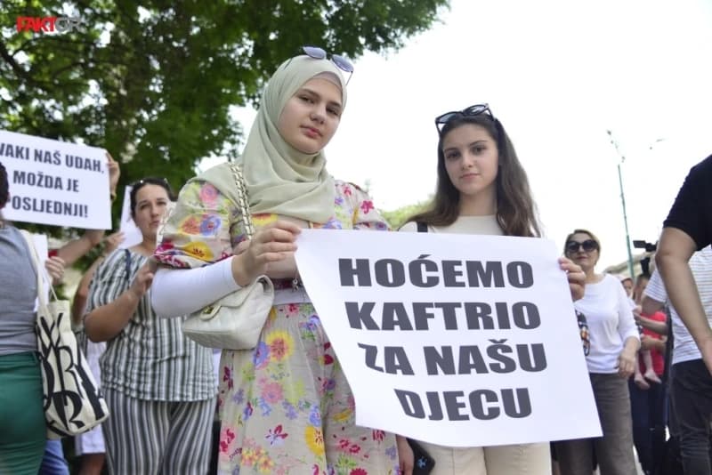 Detalj sa prošlogodišnjih protesta roditelja i djece oboljele od cistične fibroze
