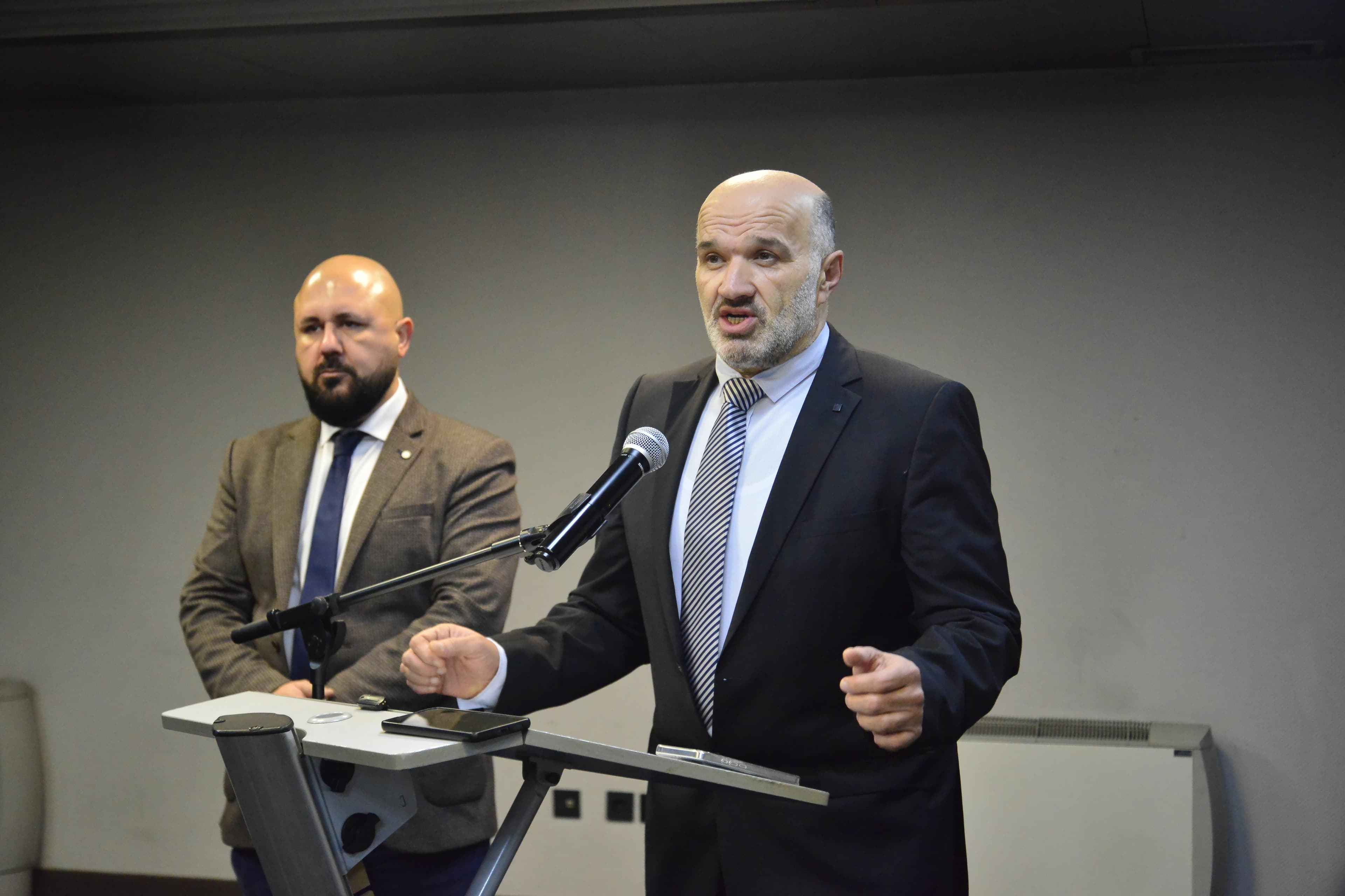 Advokati Jahić i Pećanin na spornoj press konferenciji