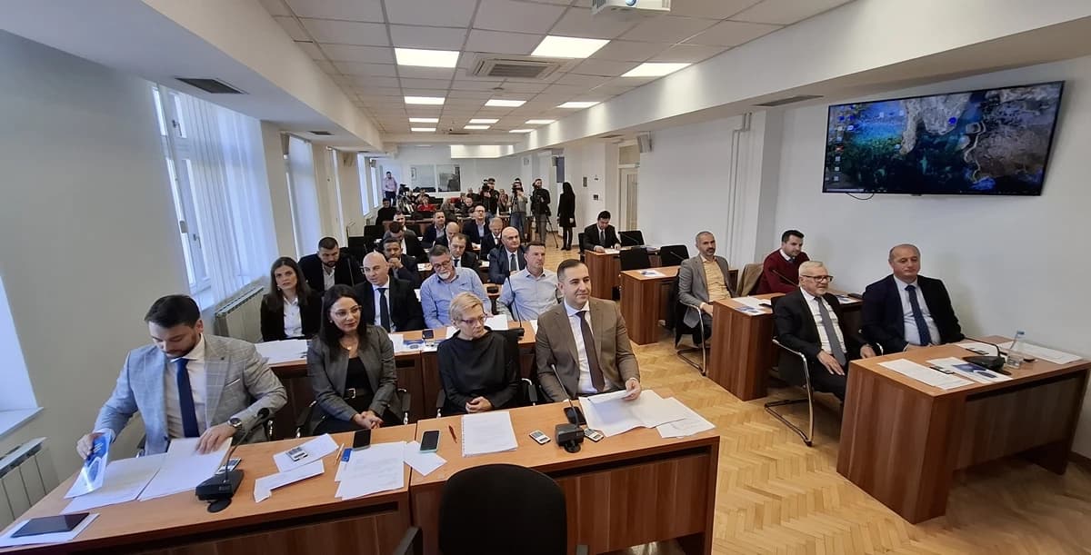 Gradsko vijeće Tuzle donosi odluku