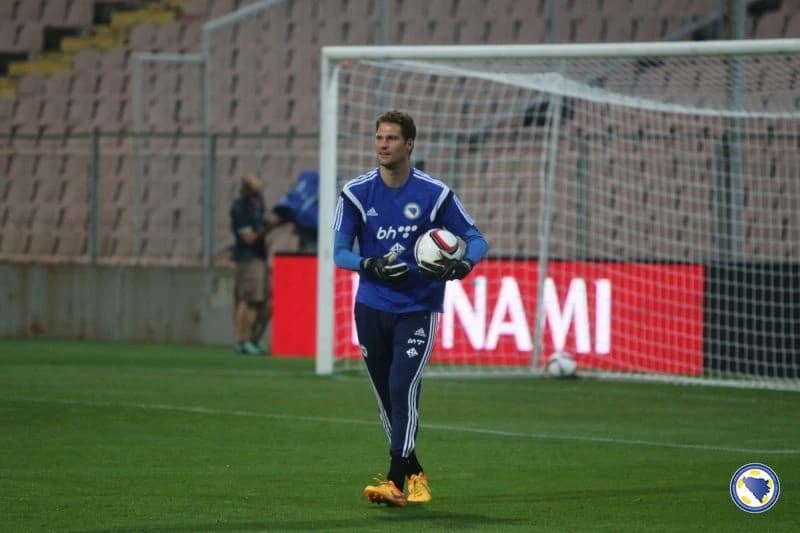 Asmir Begović