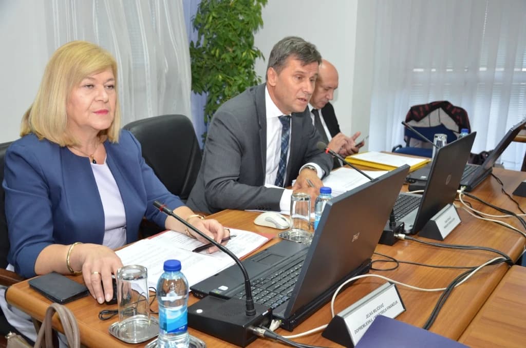 Vlada FBiH 