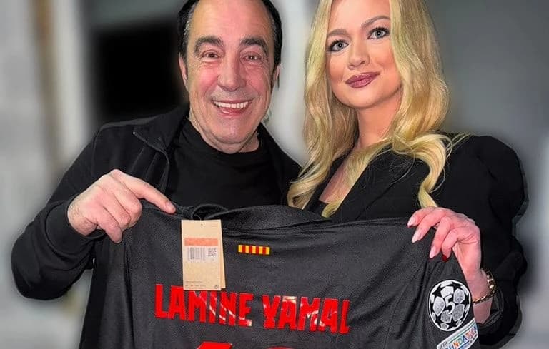 Kanita Baraković uručila Hakali dres Barcelone