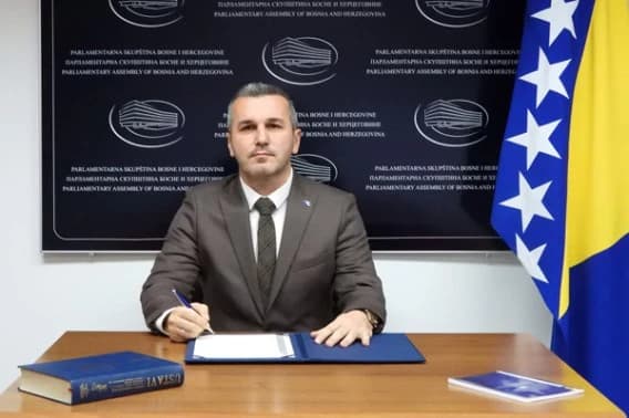 Midhat Čaušević