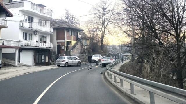 Na vozilima pričinjena veća materijalna šteta