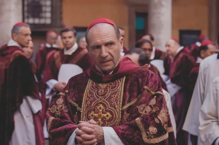 Detalj iz filma "Conclave"