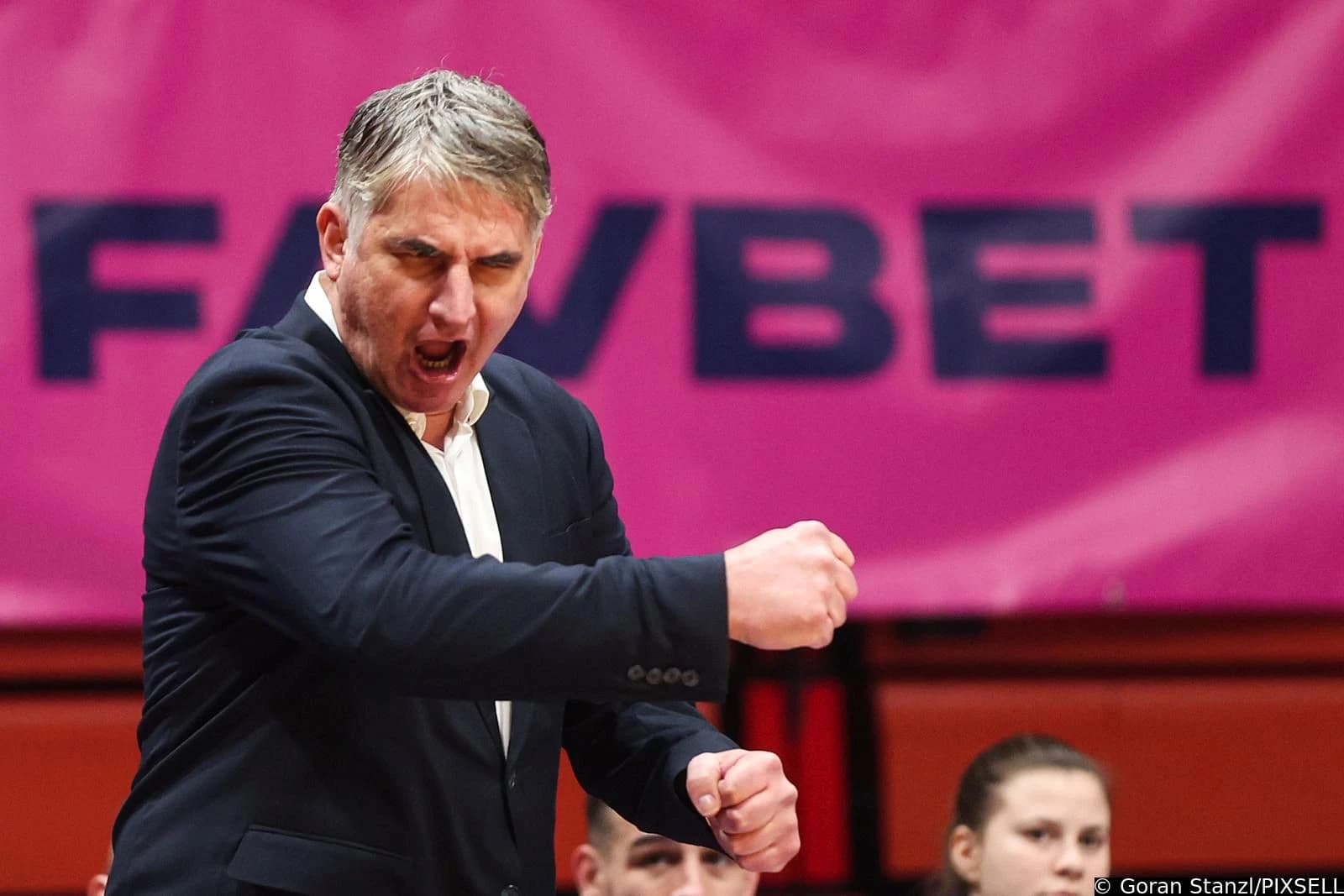 Damir Mulaomerović