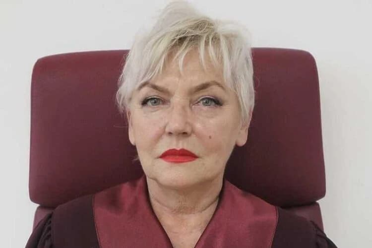 Sena Uzunović