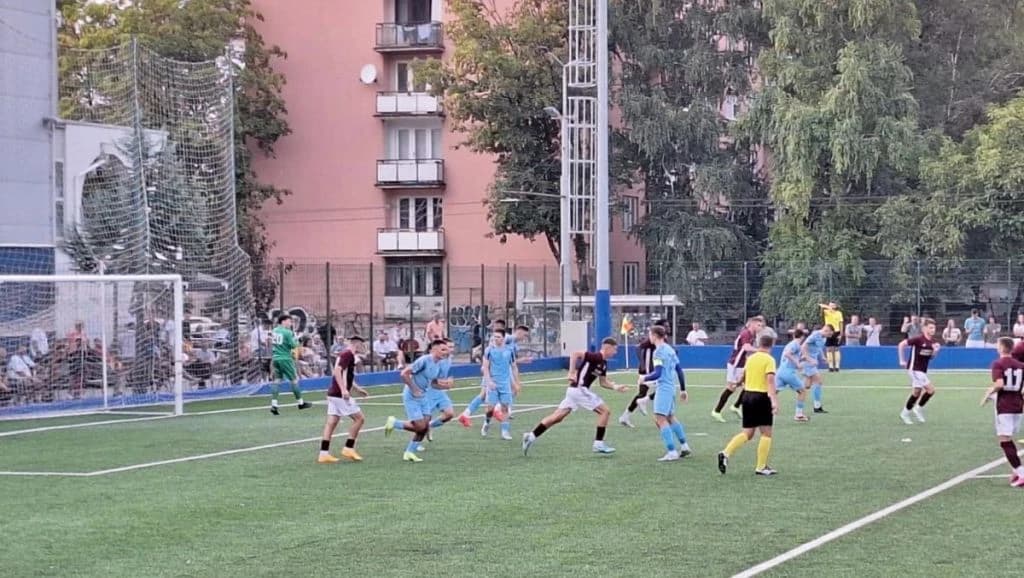 Sa ranijeg duela juniora Željezničara i Sarajeva