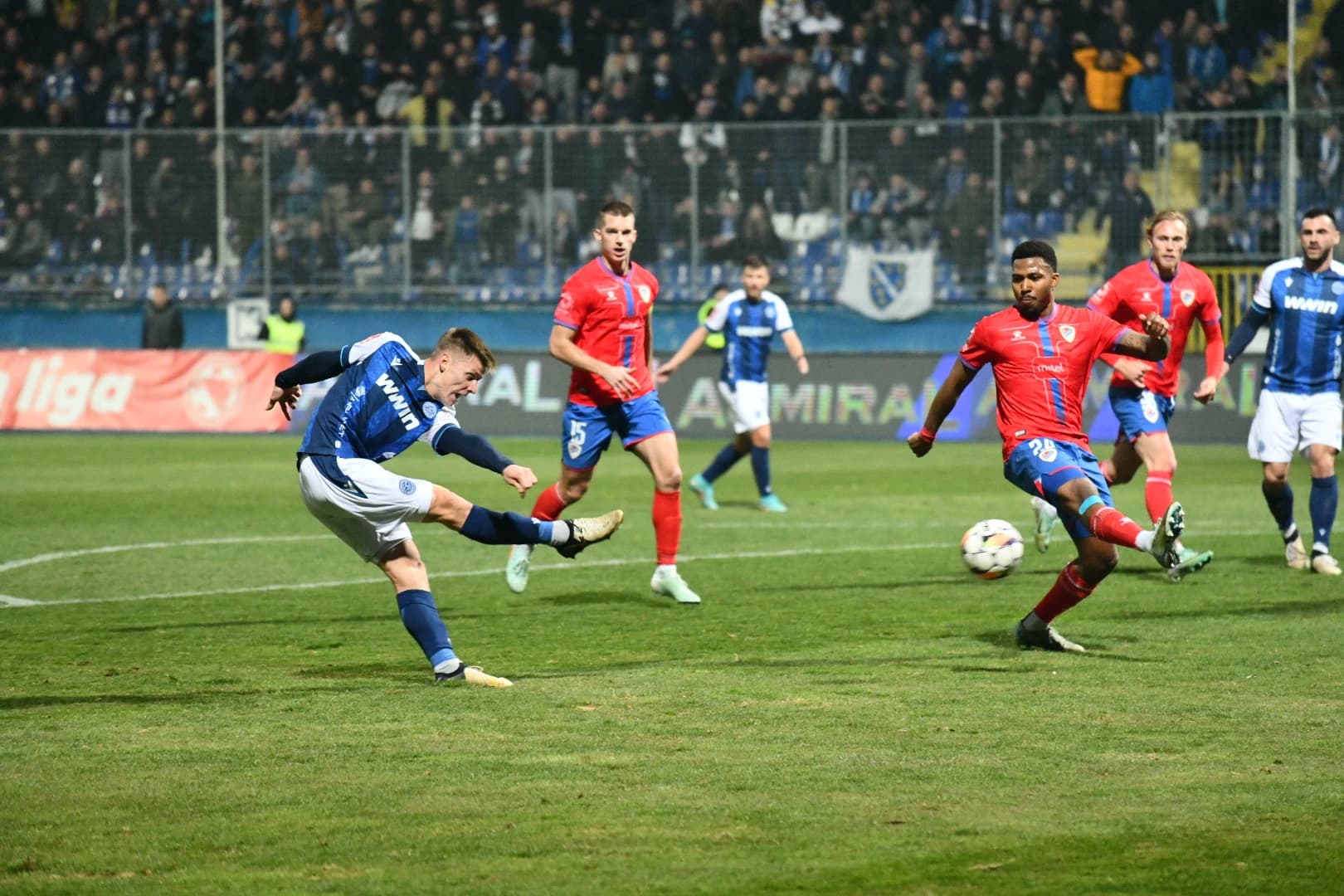 Šošić je u 12. minuti pogodio za 1:1