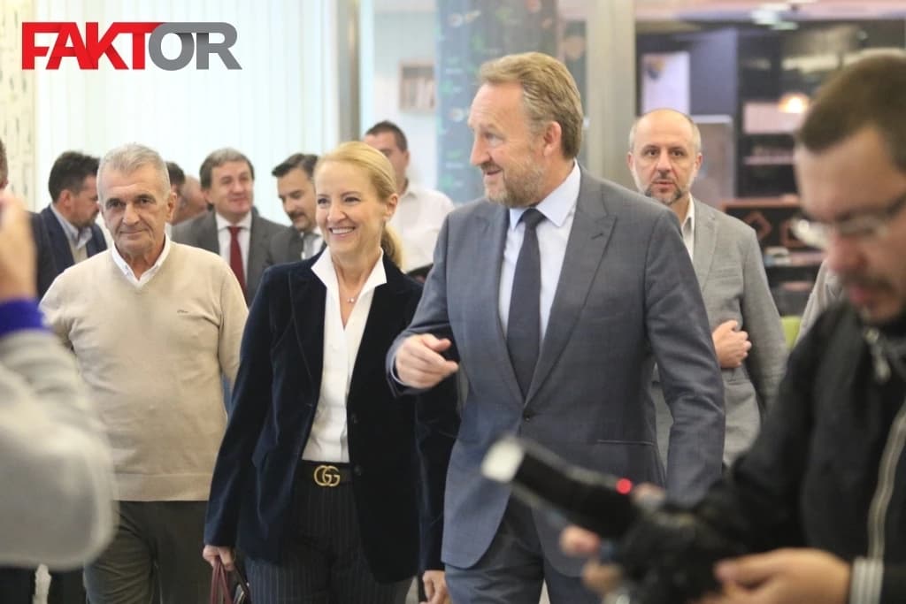 Izetbegović: Rješenje krize bismo mogli imati već u oktobru