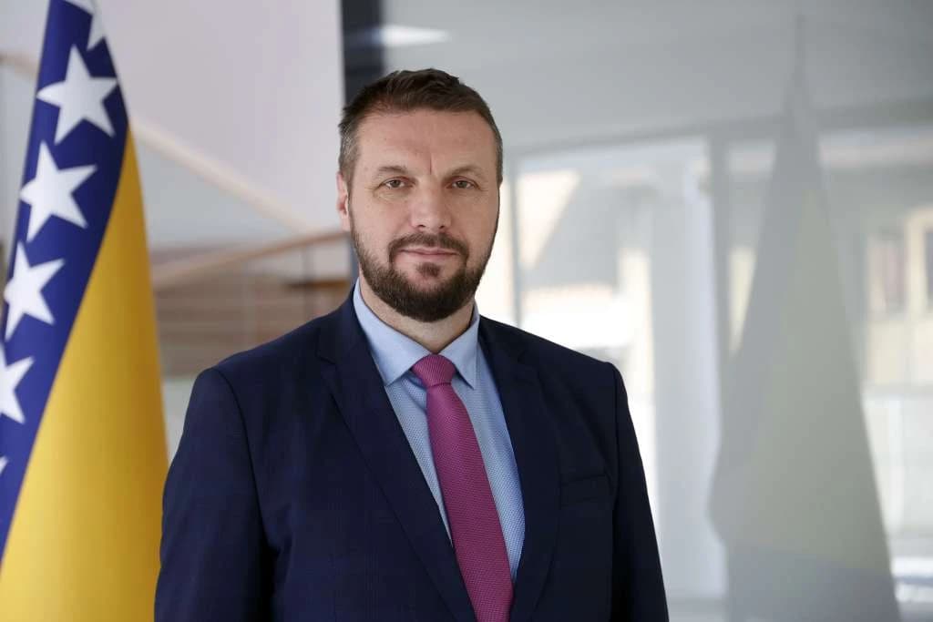 Nezir Halilović
