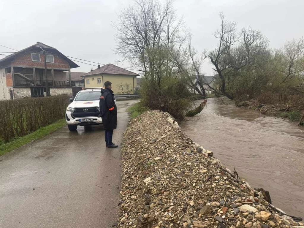 Obilaze se kritične tačke