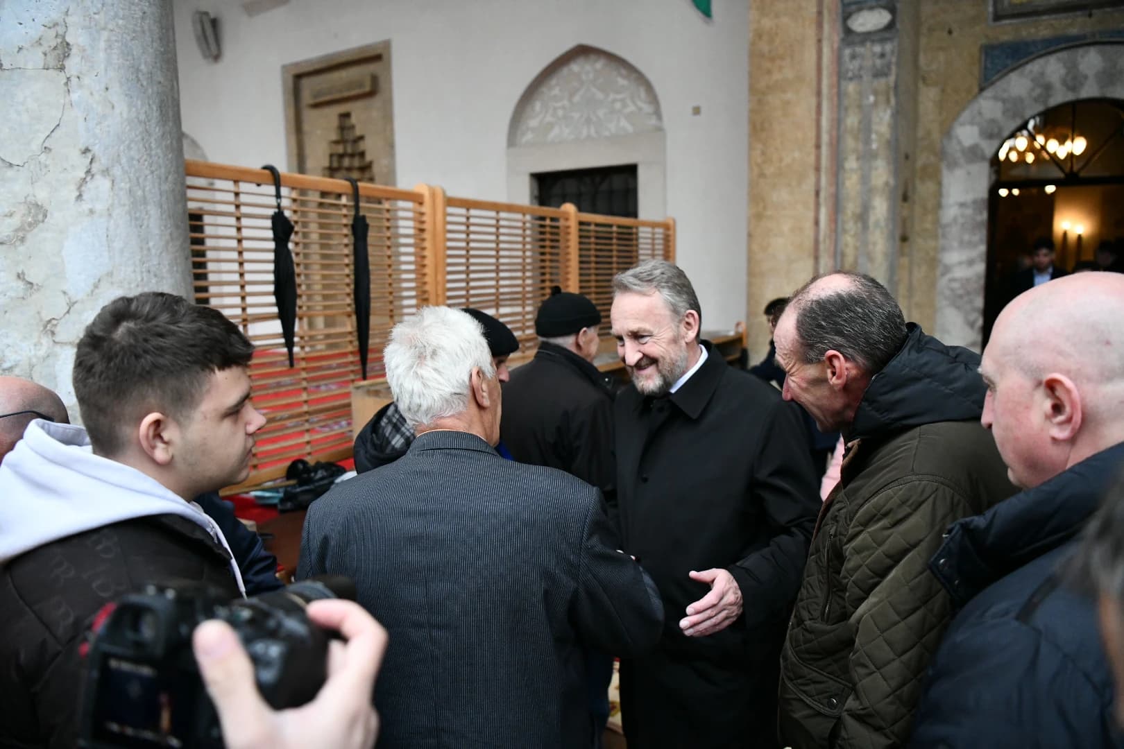 Bakir Izetbegović