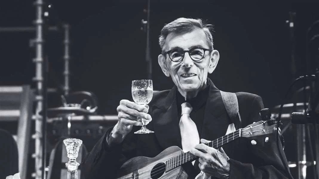 Nove fosile osnovao je 1969.