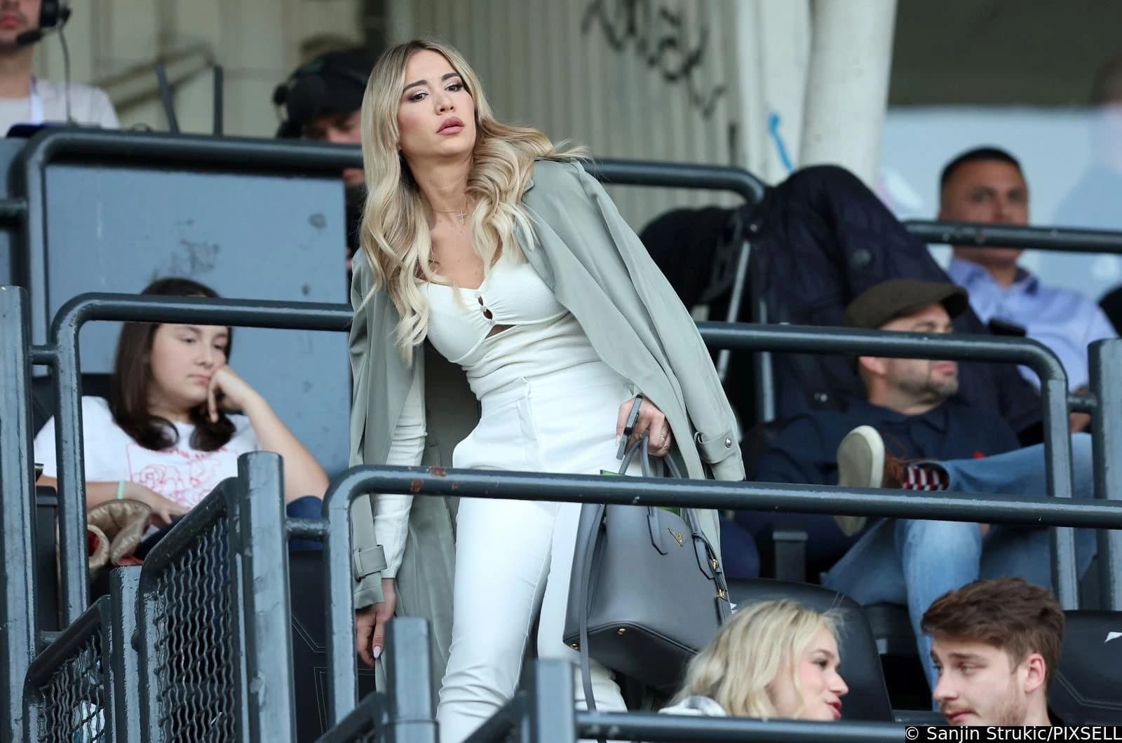 Valentina Miletić na meti primitivaca
