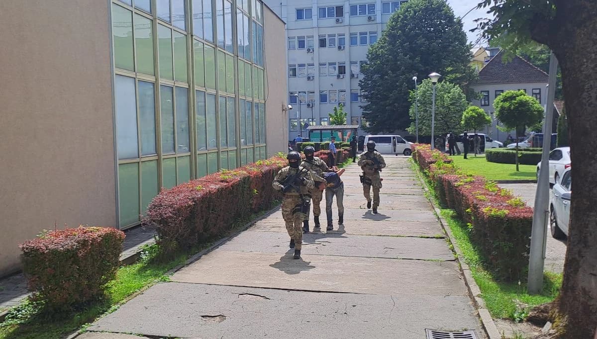 S privođenja osumnjičenih u akciji Eskadron