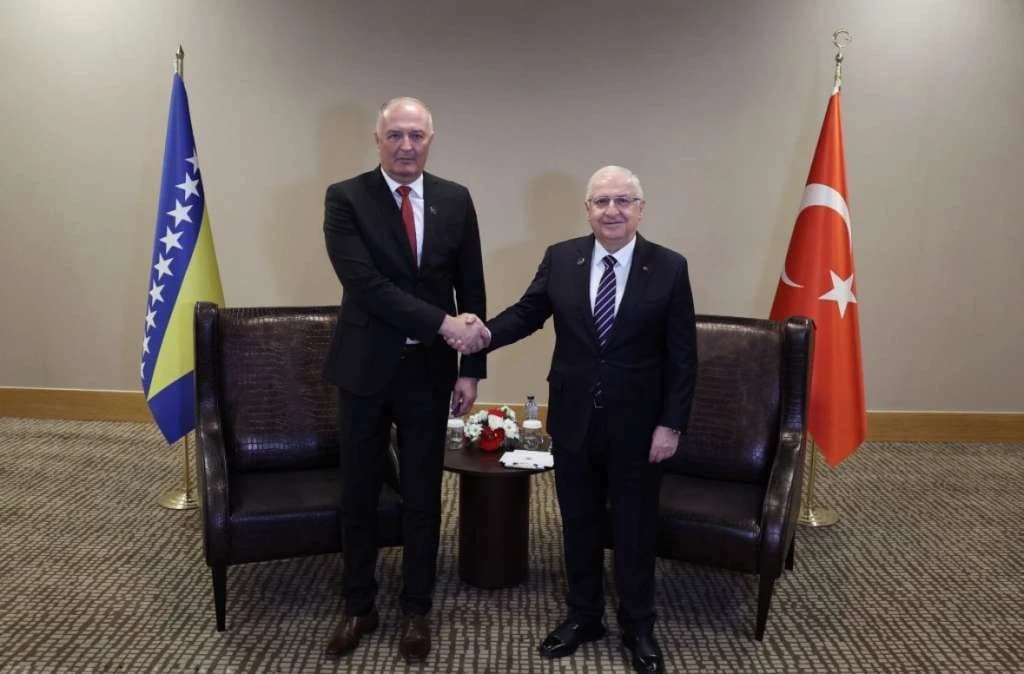 Helez i Güler