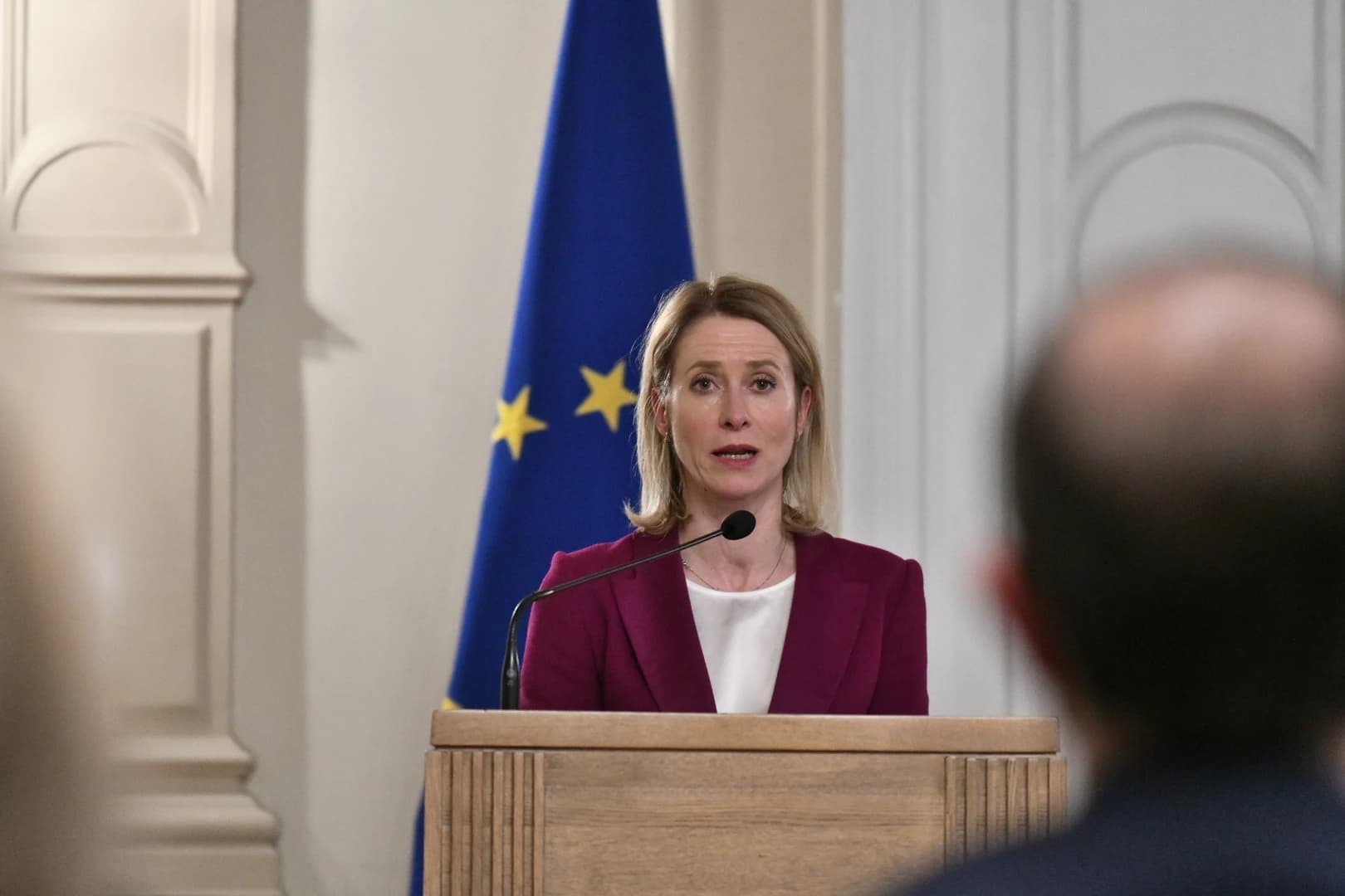 Kallas predsjedava sastankom