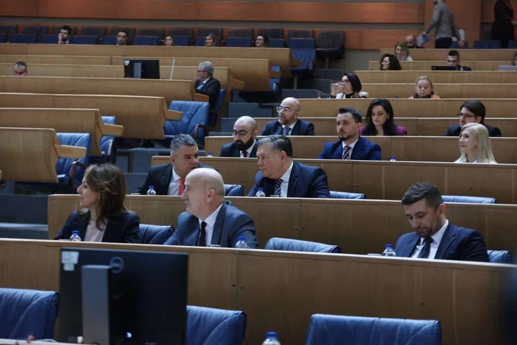 Članovi Vijeća ministara BiH u Parlamentu BiH