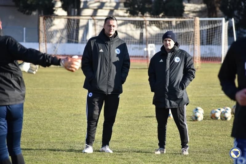 Hasančić (desno) napustio tim iz Hadžića