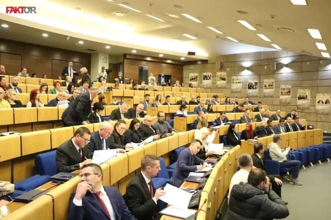 Delegati o Zakonu o doprinosima u FBiH i imenovanju UO RTV-a FBiH