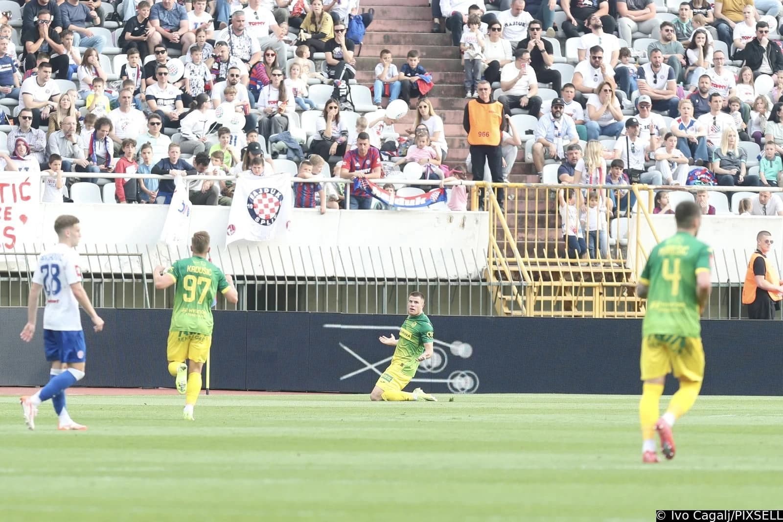 Rozić slavi pobjedonosni gol na Poljudu