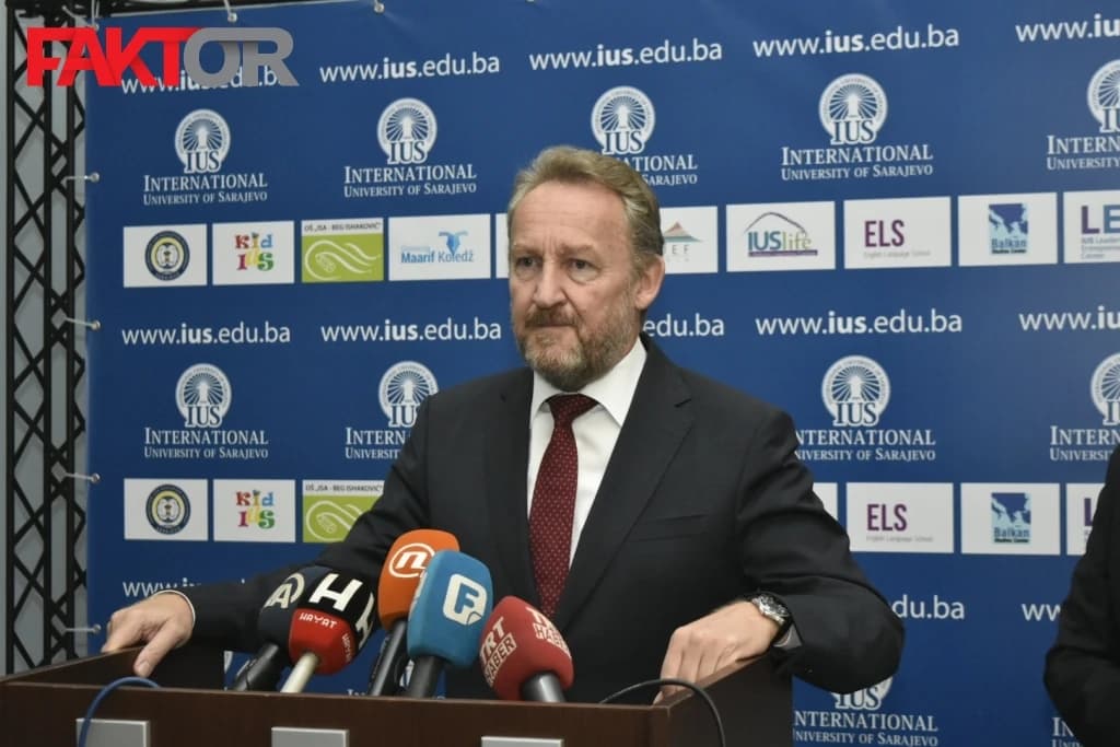 Izetbegović: Ne vjerujem da bi HDZ bio za kombinaciju bez SNSD-a u vlasti