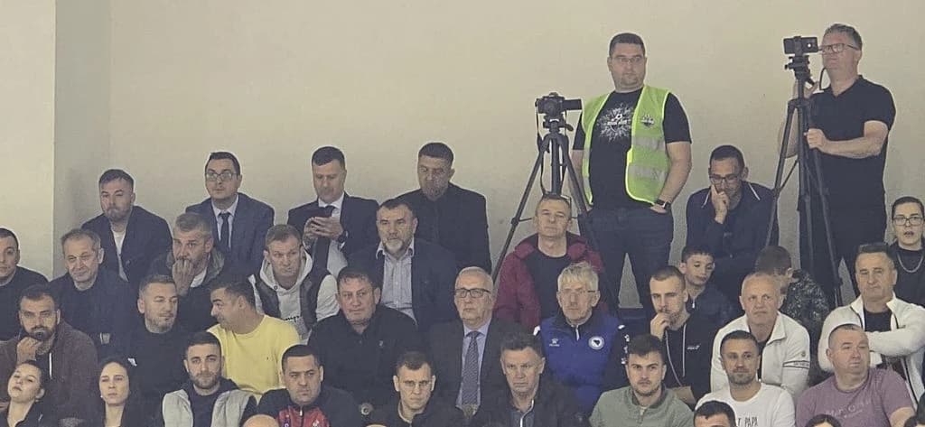 Na tribinama Basara, Vukadin, Trbonja...