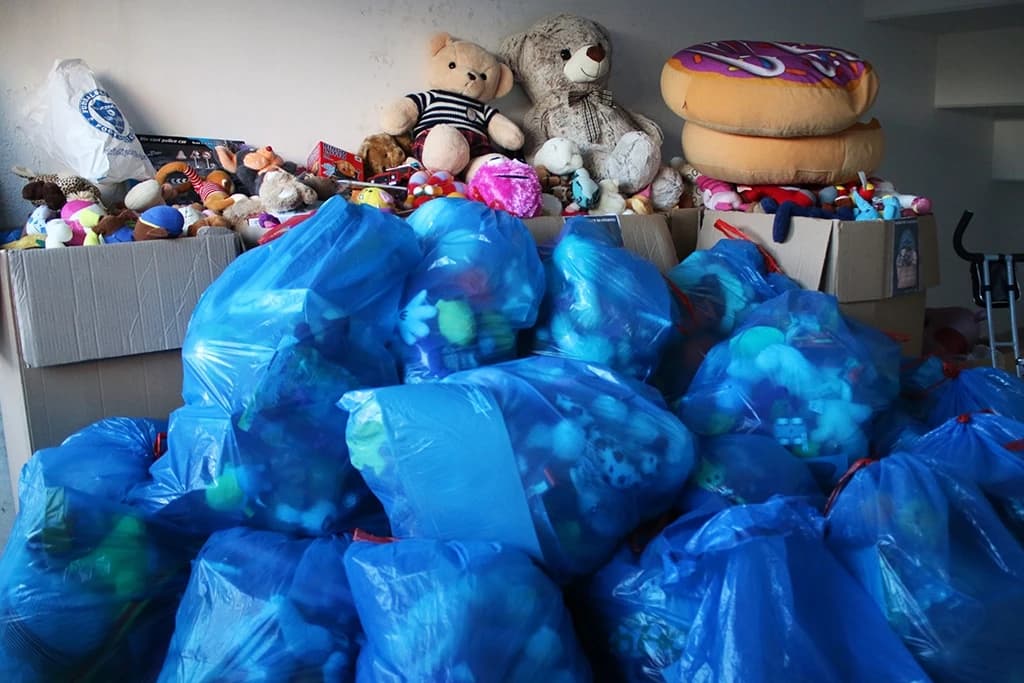 Armija Željinih navijača prikupila više od 3.500 igračaka