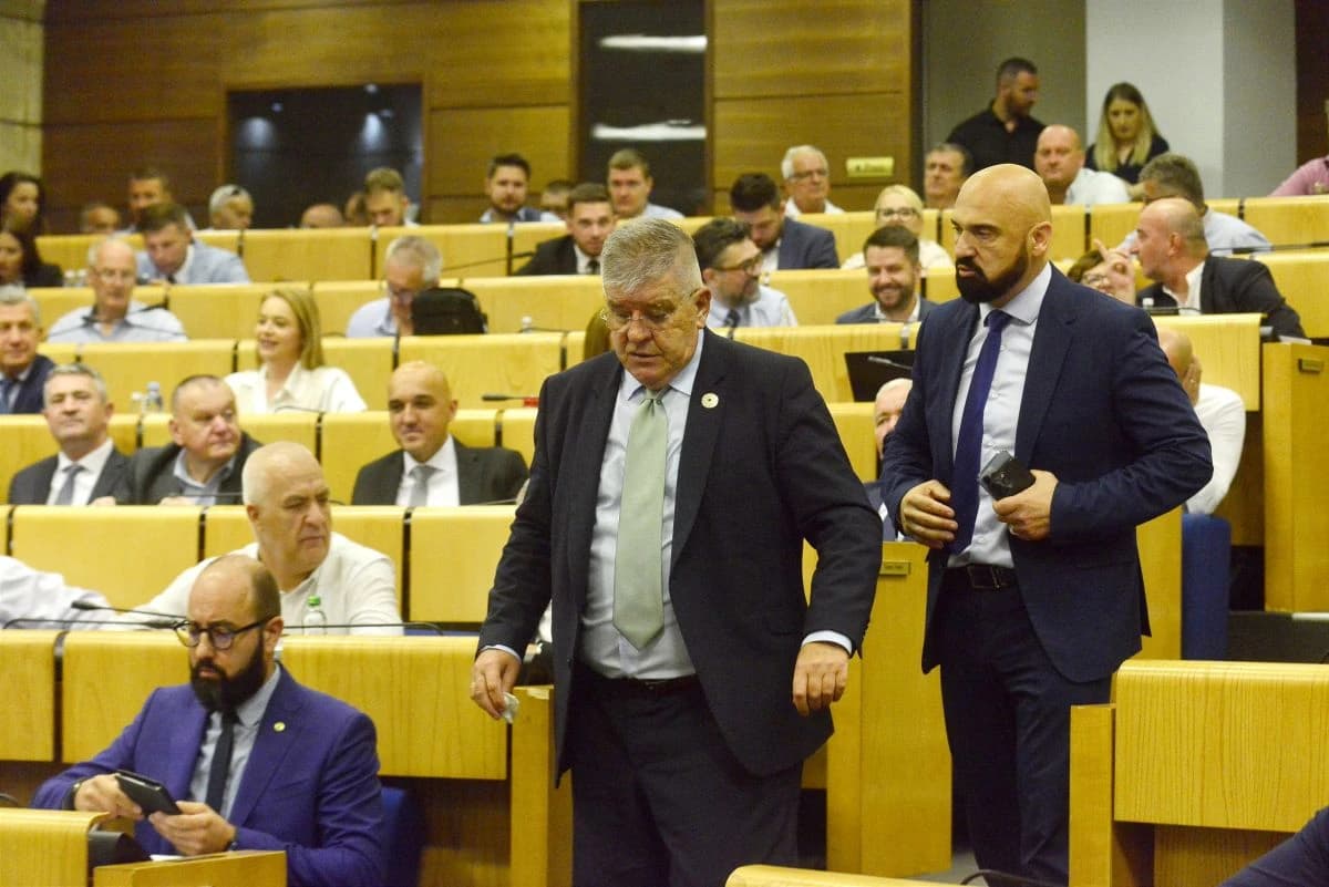 Mioković prekinuo sjednicu