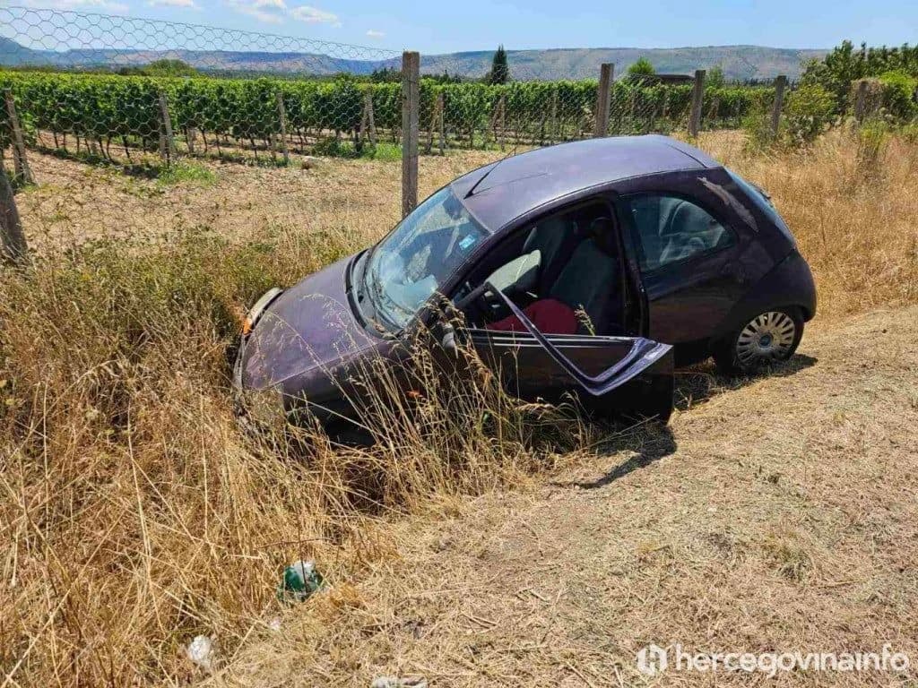Vozač je izgubio kontrolu nad vozilom